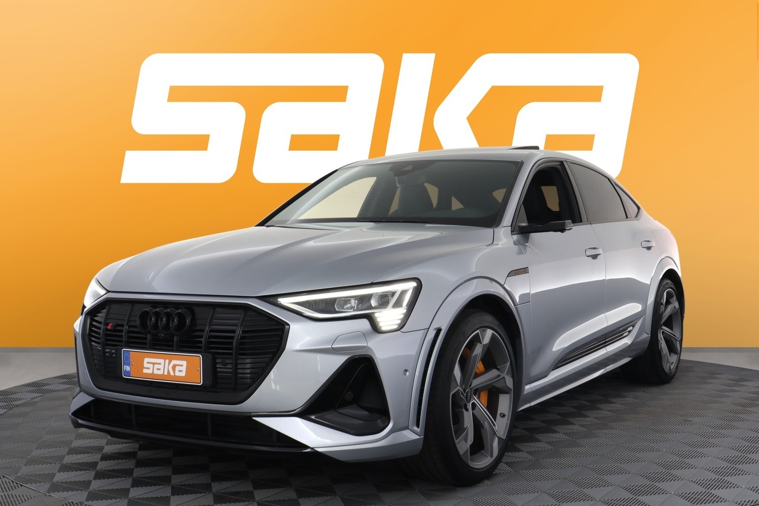Audi e-tron vaihtoauto