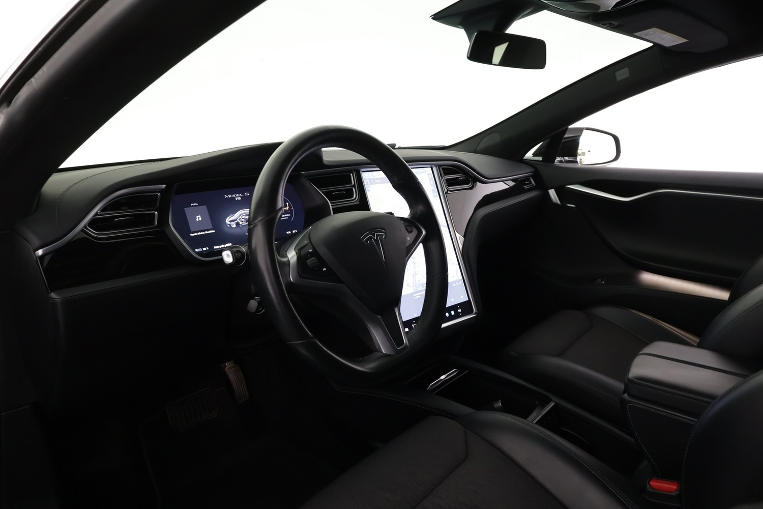 Tesla Model S vaihtoauto