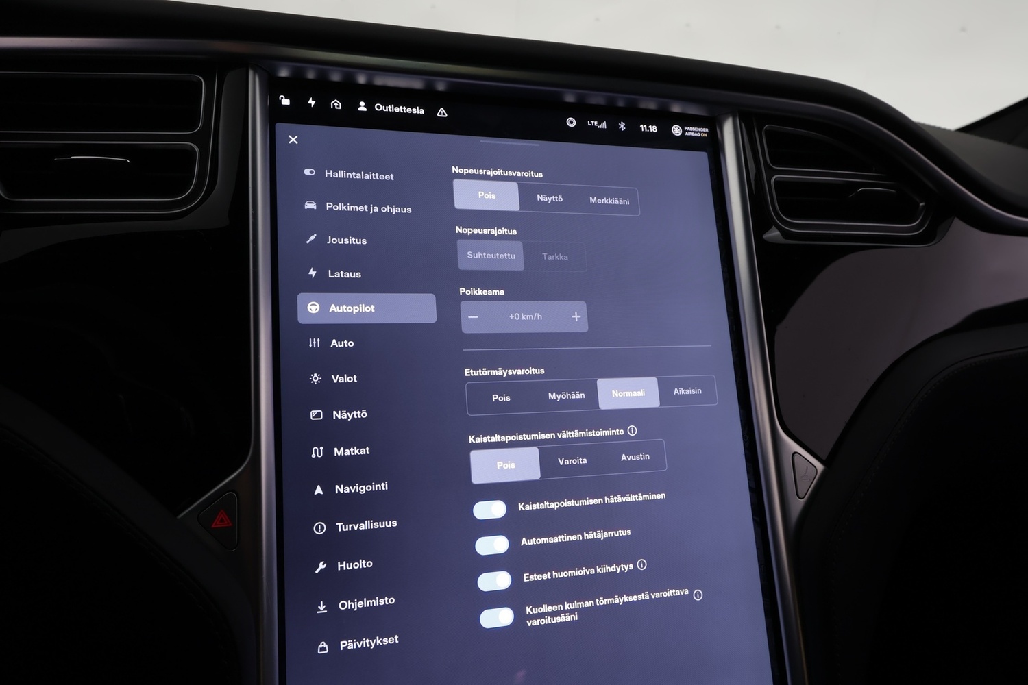 Tesla Model S vaihtoauto