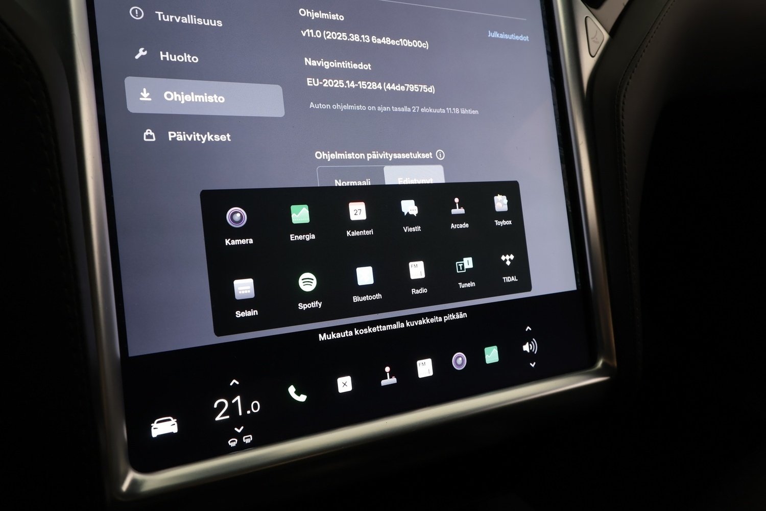 Tesla Model S vaihtoauto