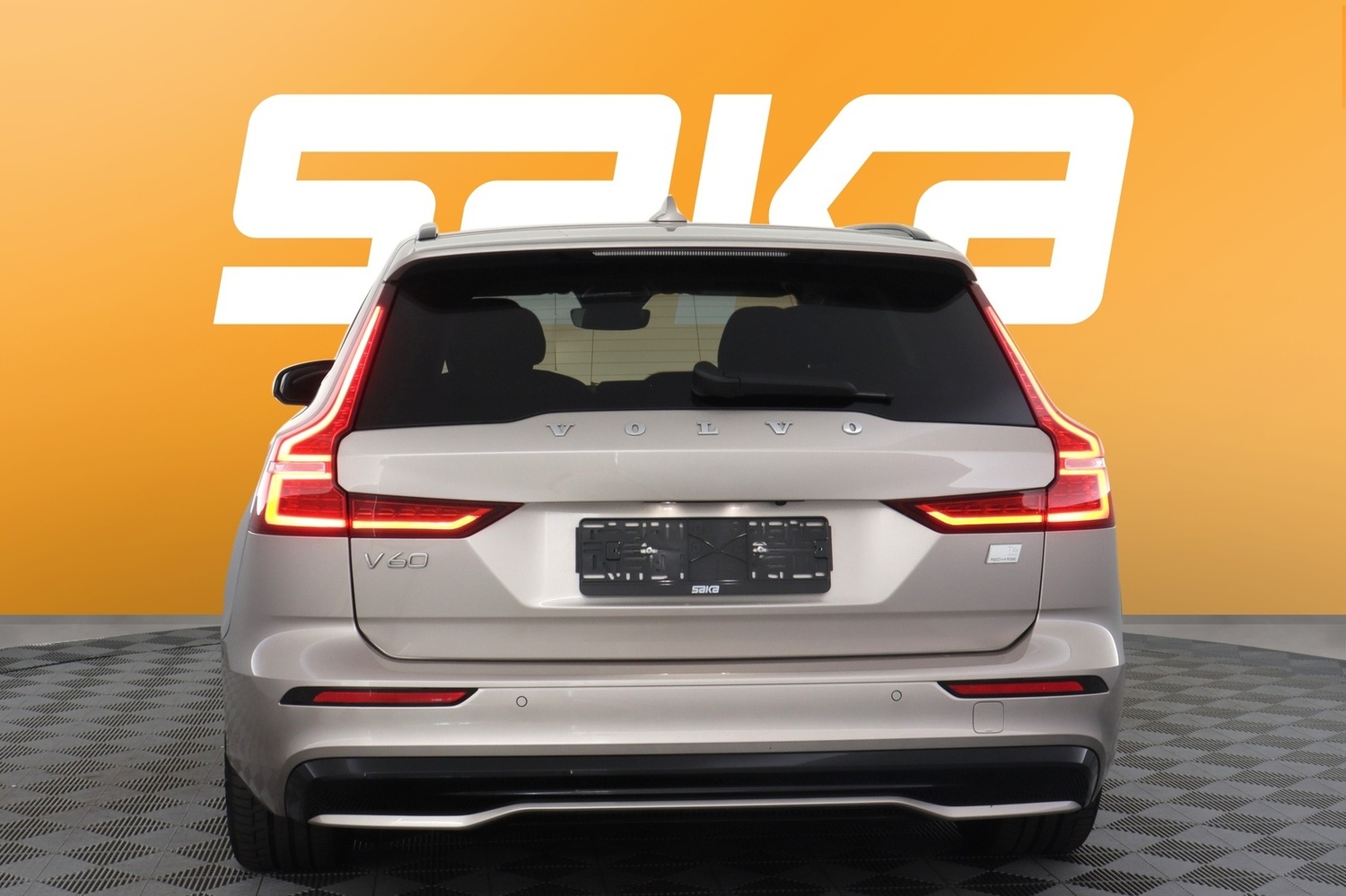 Volvo V60 vaihtoauto