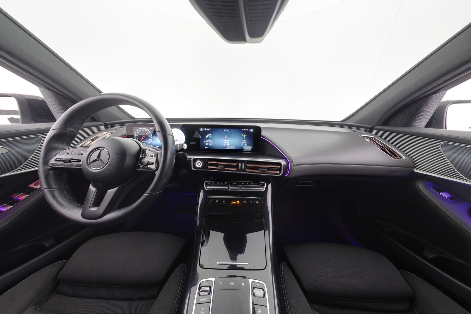 Mercedes-Benz EQC vaihtoauto