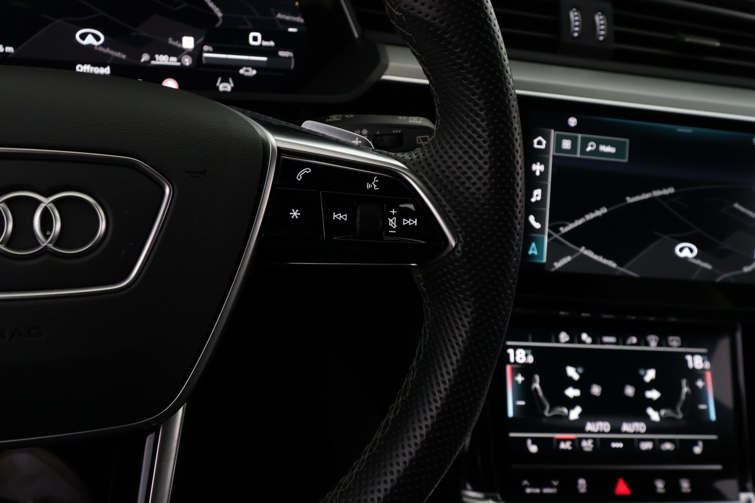 Audi e-tron vaihtoauto