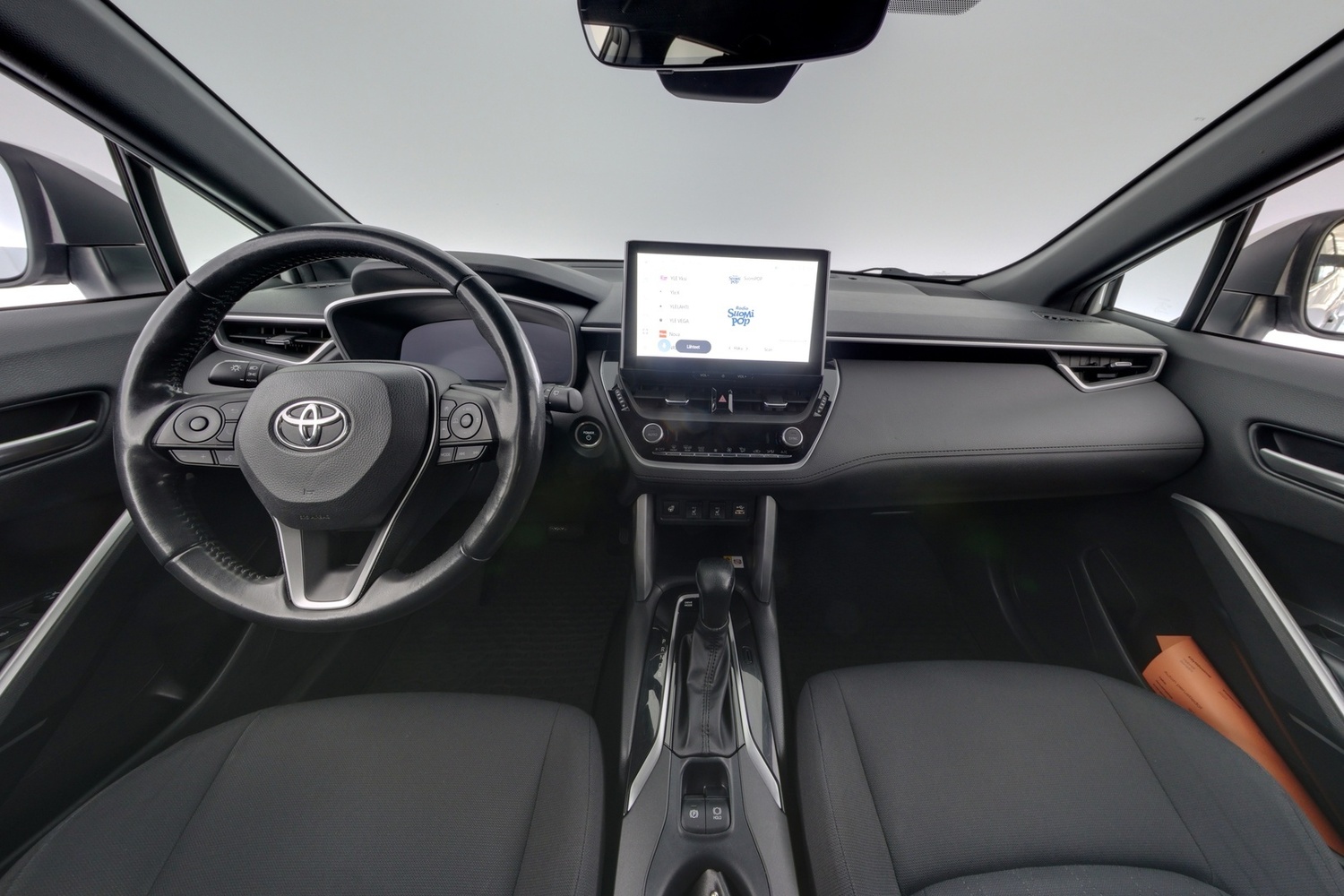Toyota Corolla Cross vaihtoauto