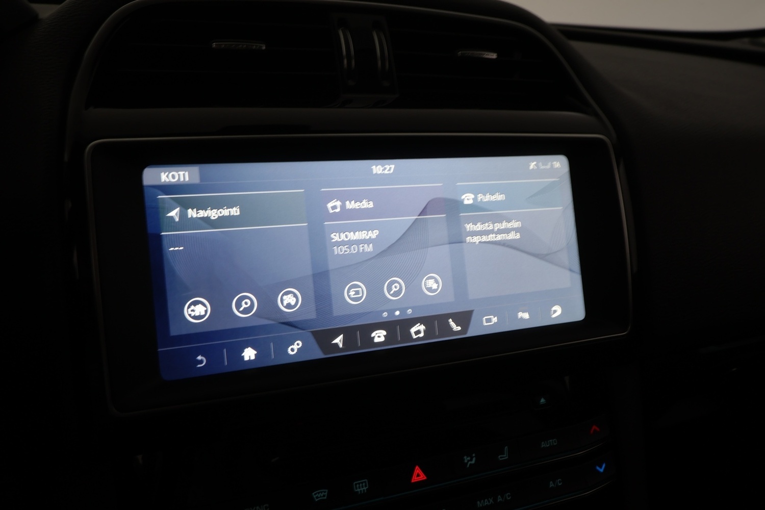 Jaguar F-PACE vaihtoauto