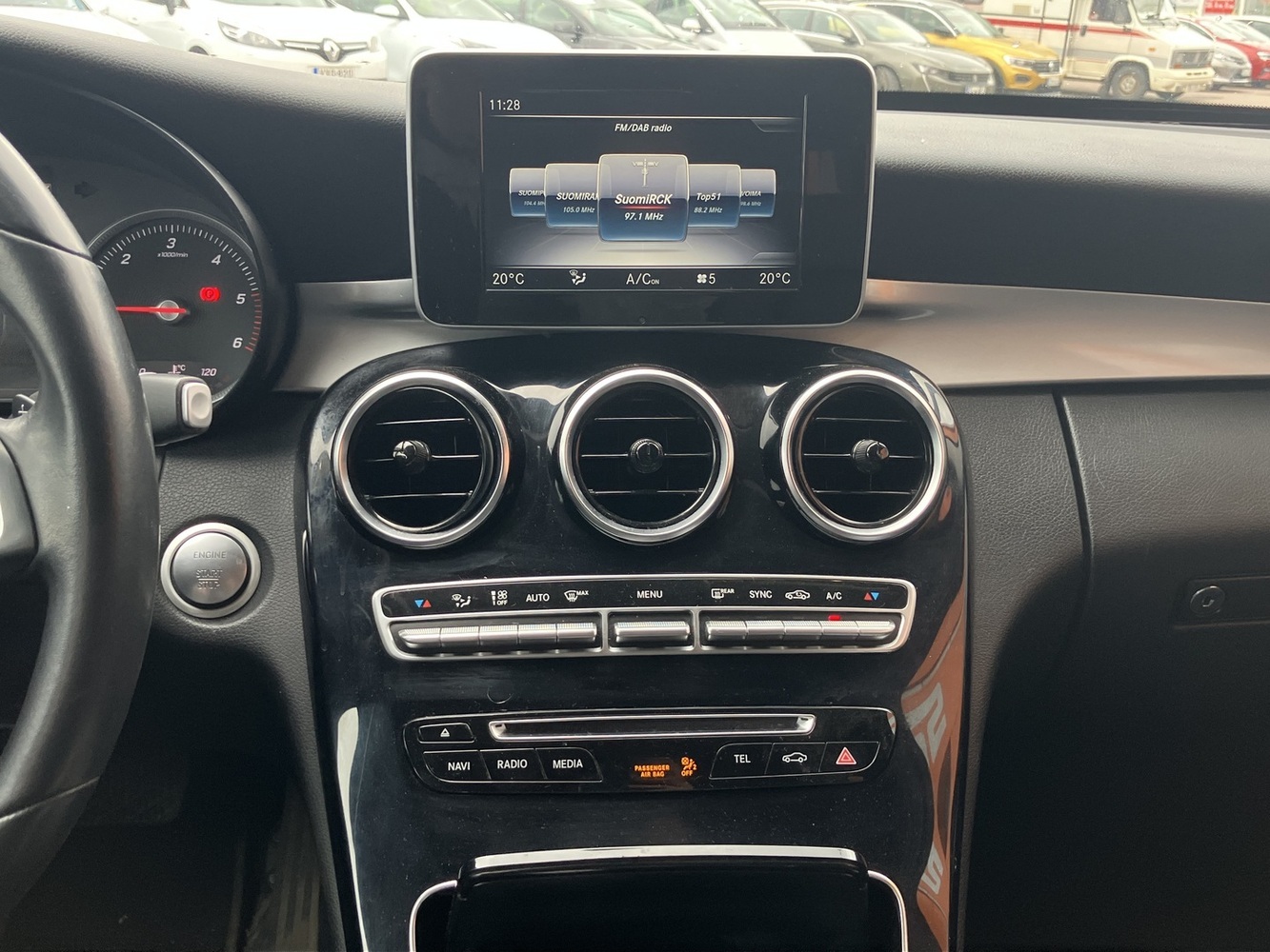 Mercedes-Benz C vaihtoauto