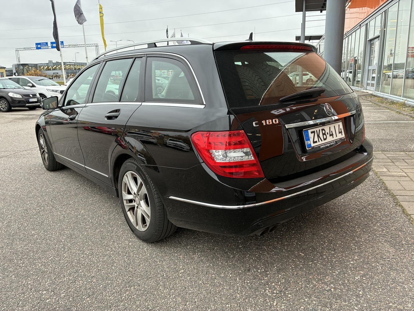 Mercedes-Benz C vaihtoauto