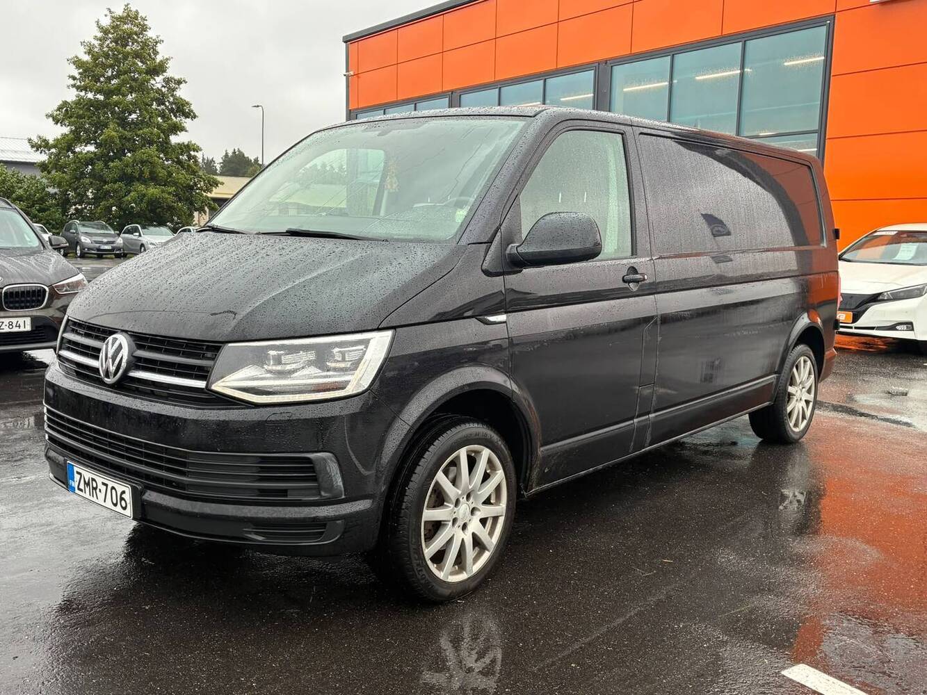 Volkswagen Transporter vaihtoauto