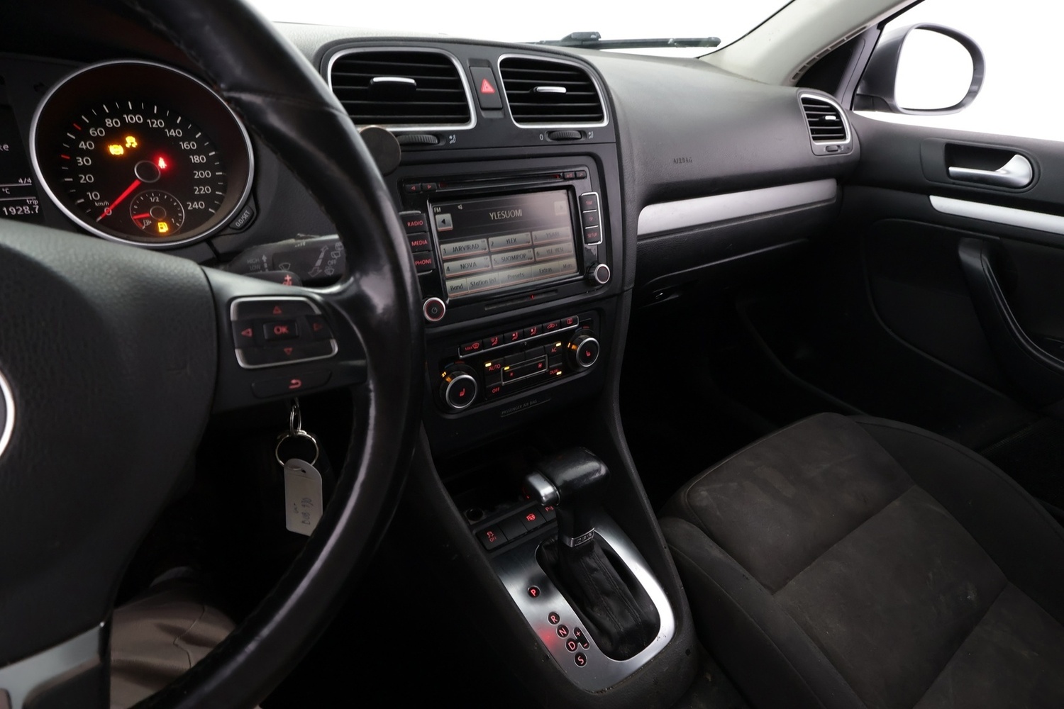 Volkswagen Golf vaihtoauto