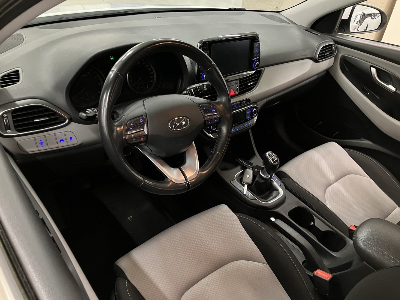 Hyundai i30 5d vaihtoauto