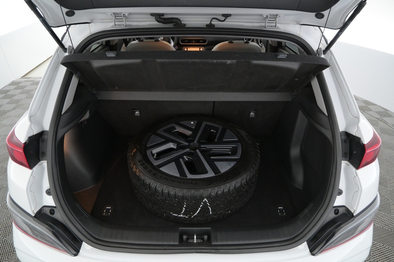 Hyundai Kona vaihtoauto