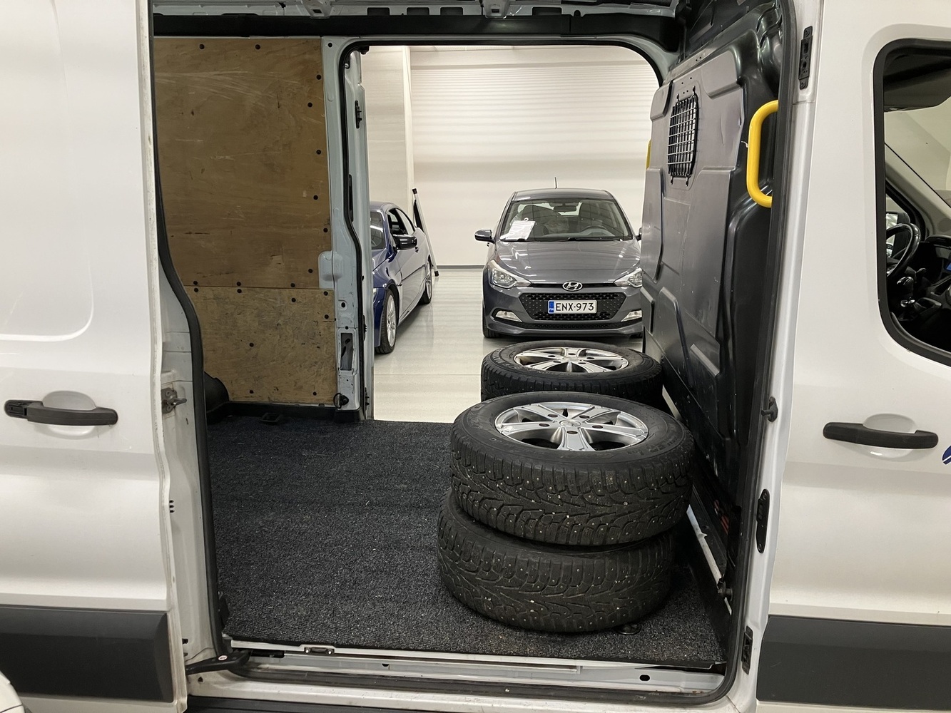 Ford Transit vaihtoauto