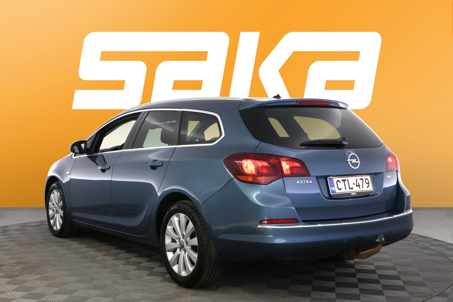 Opel Astra vaihtoauto