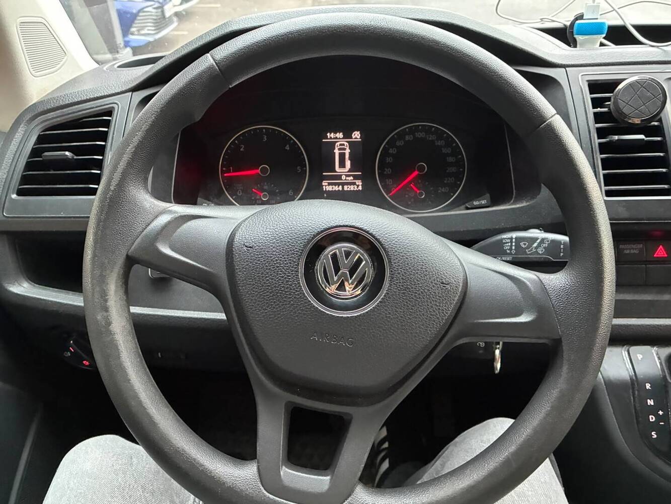 Volkswagen Caravelle vaihtoauto