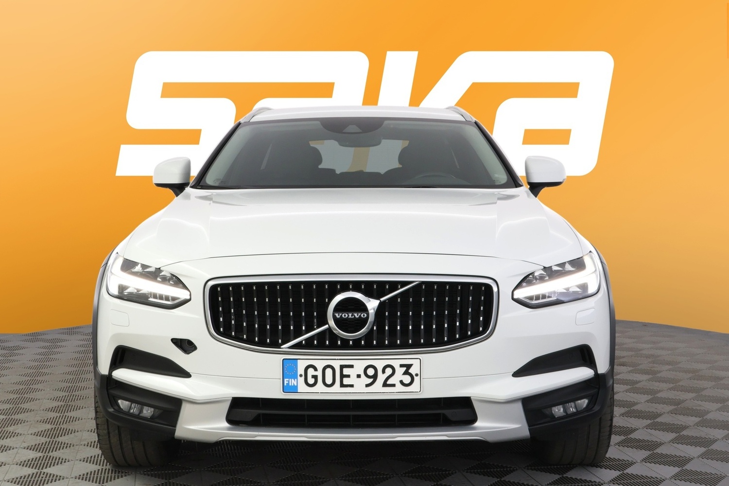 Volvo V90 Cross Country vaihtoauto