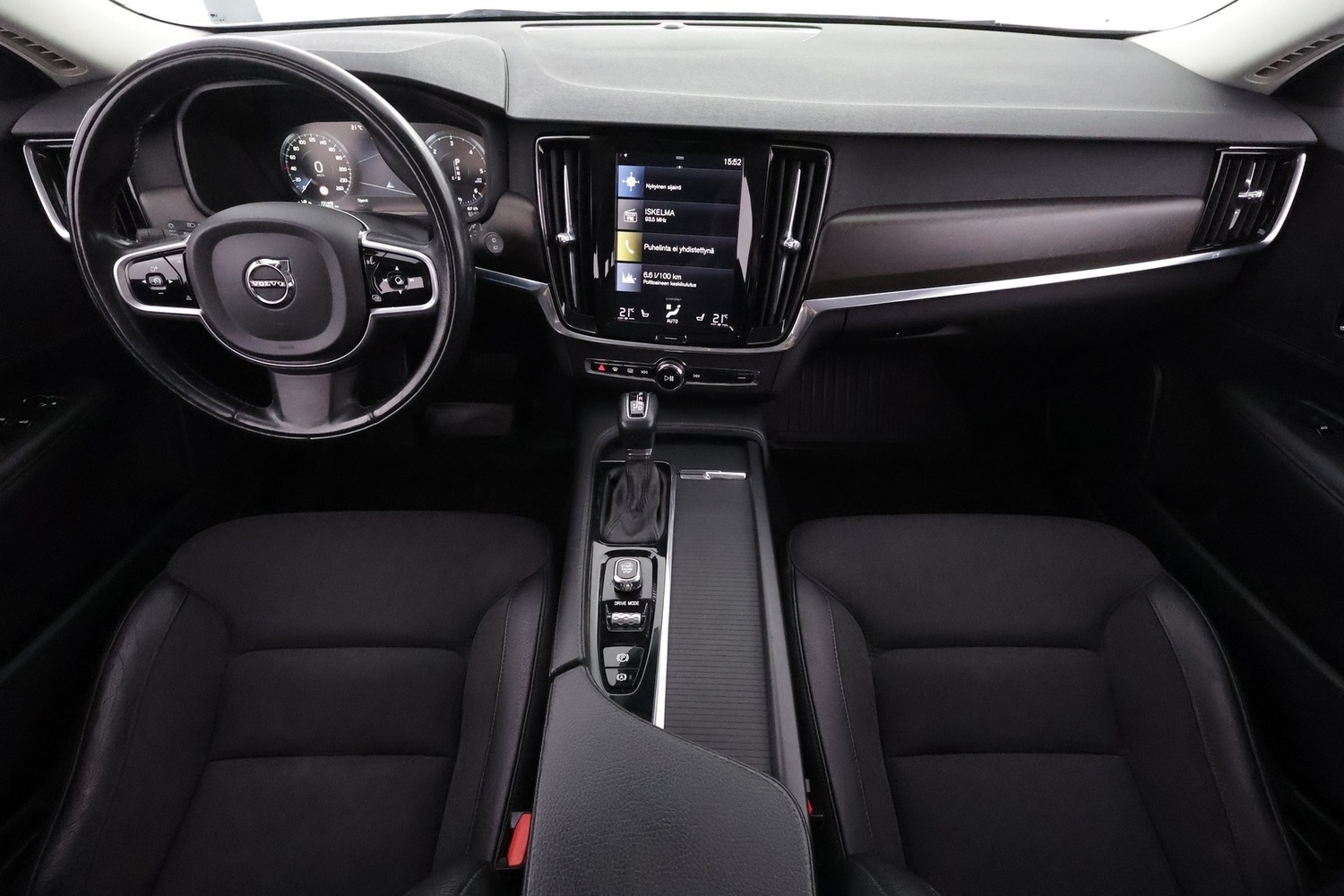 Volvo V90 Cross Country vaihtoauto