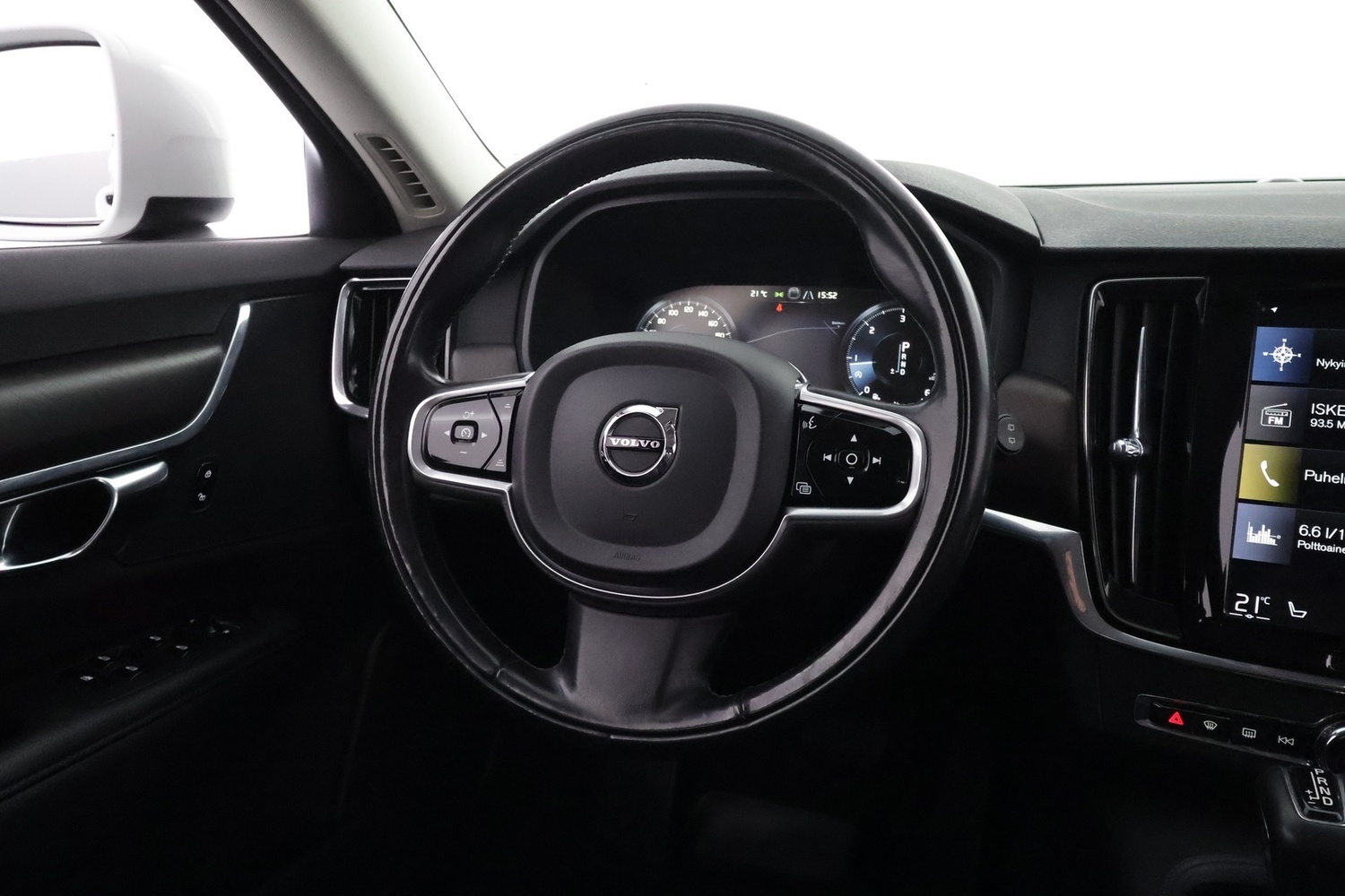 Volvo V90 Cross Country vaihtoauto