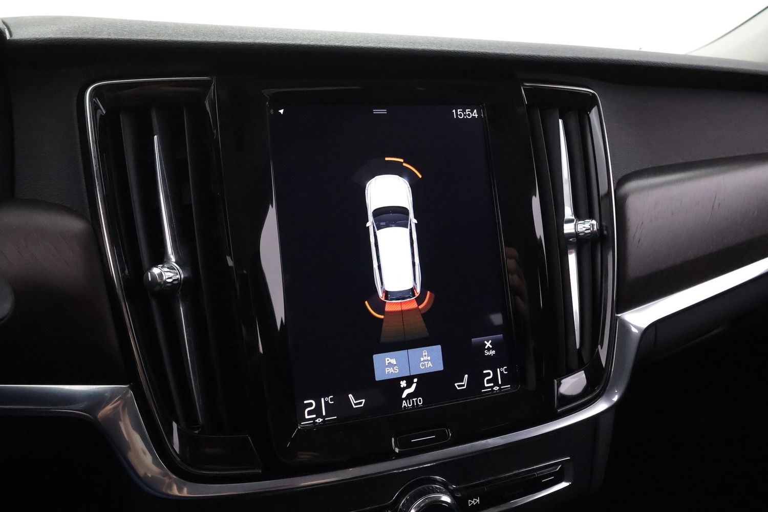 Volvo V90 Cross Country vaihtoauto