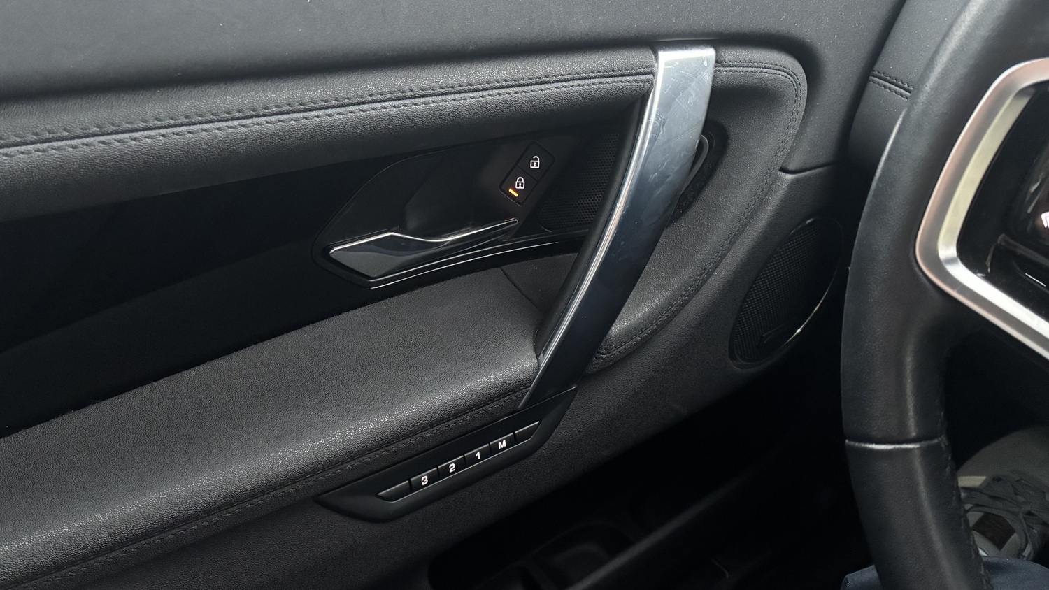 Land Rover Discovery Sport vaihtoauto