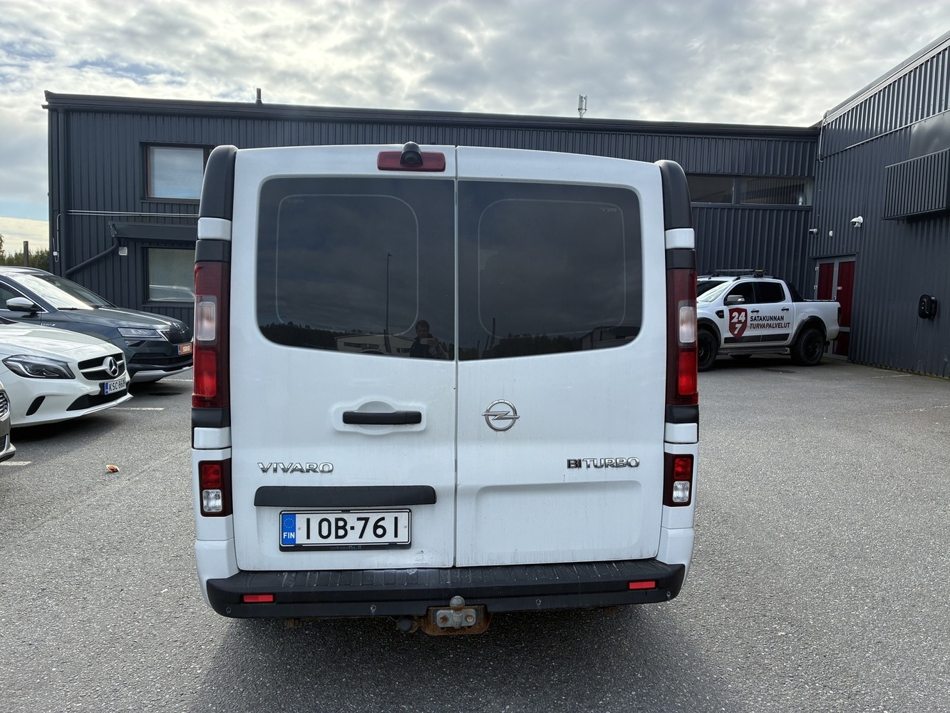 Opel Vivaro vaihtoauto