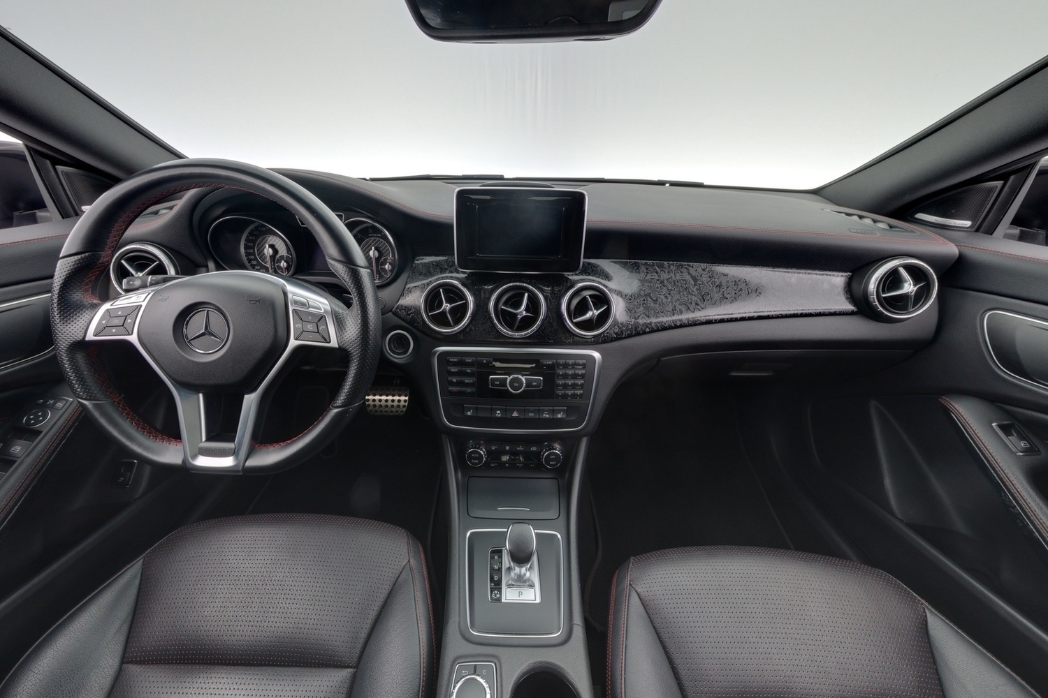 Mercedes-Benz CLA vaihtoauto