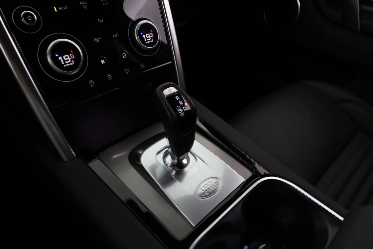 Land Rover Discovery Sport vaihtoauto