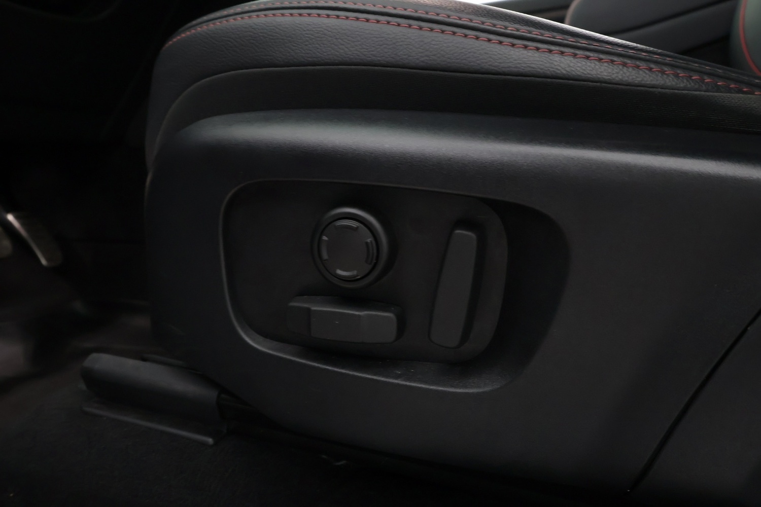 Land Rover Discovery Sport vaihtoauto
