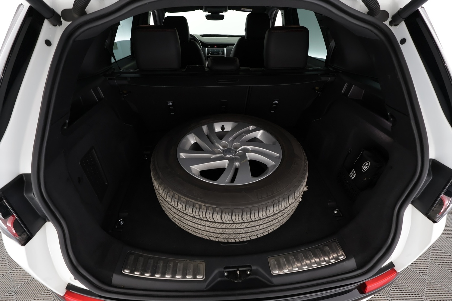 Land Rover Discovery Sport vaihtoauto
