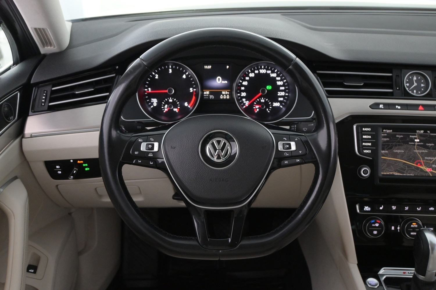 Volkswagen Passat vaihtoauto
