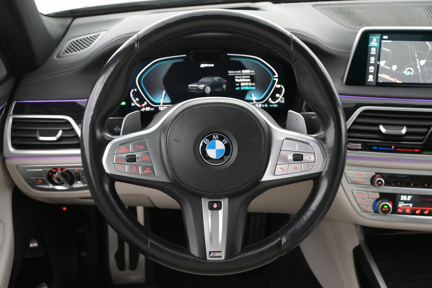 BMW 745 vaihtoauto