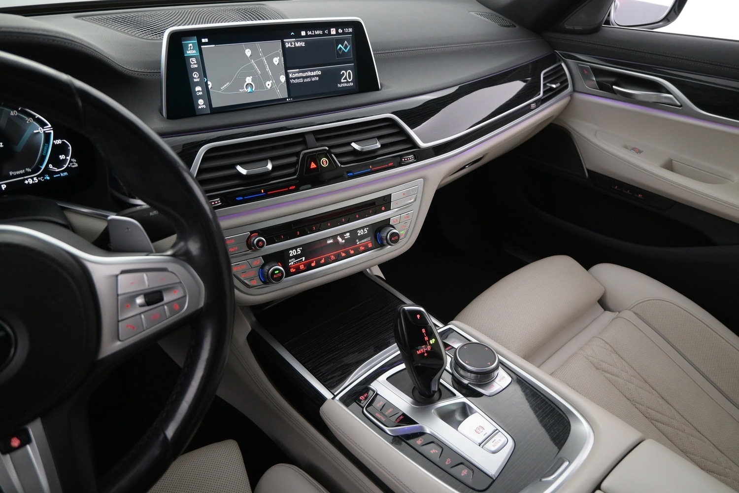 BMW 745 vaihtoauto