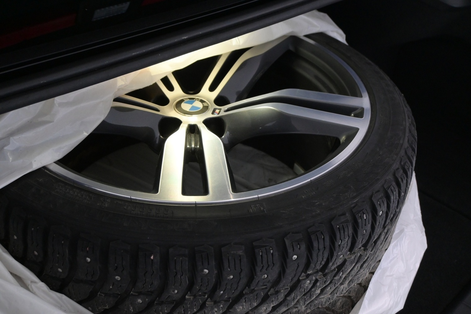 BMW 745 vaihtoauto