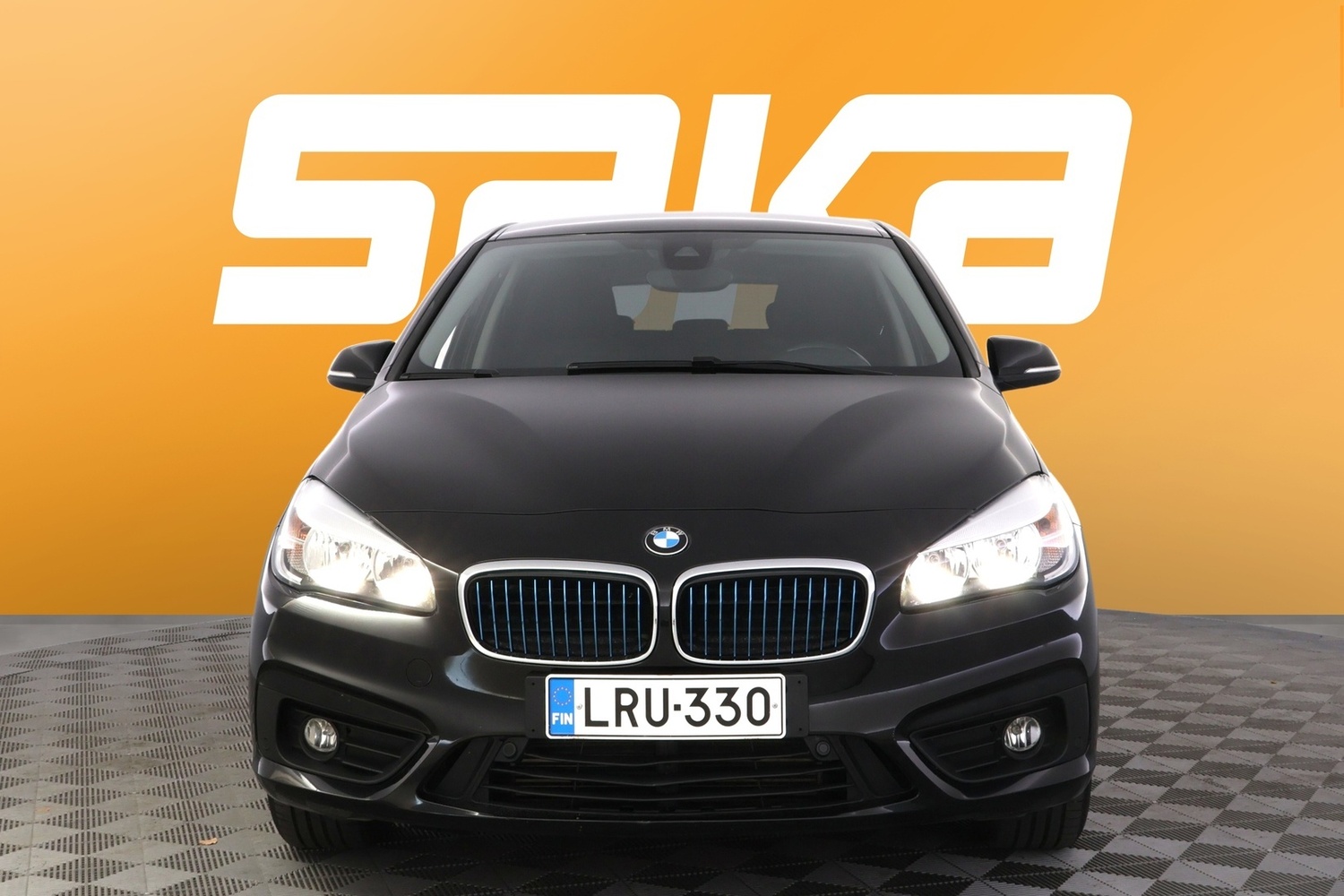 BMW 225 vaihtoauto