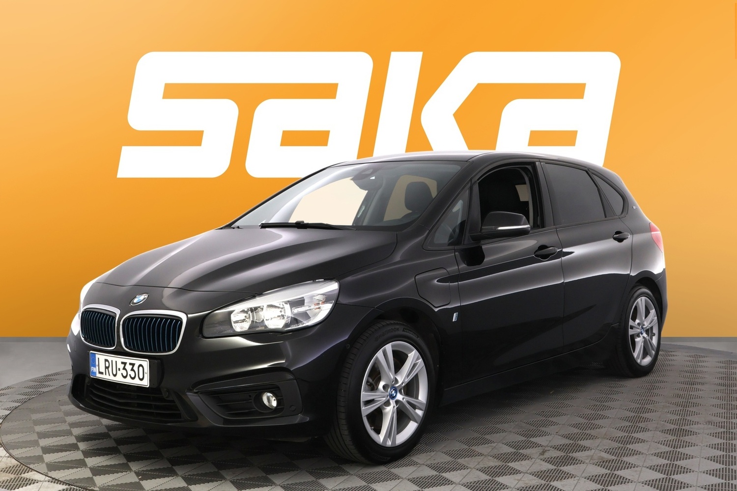 BMW 225 vaihtoauto