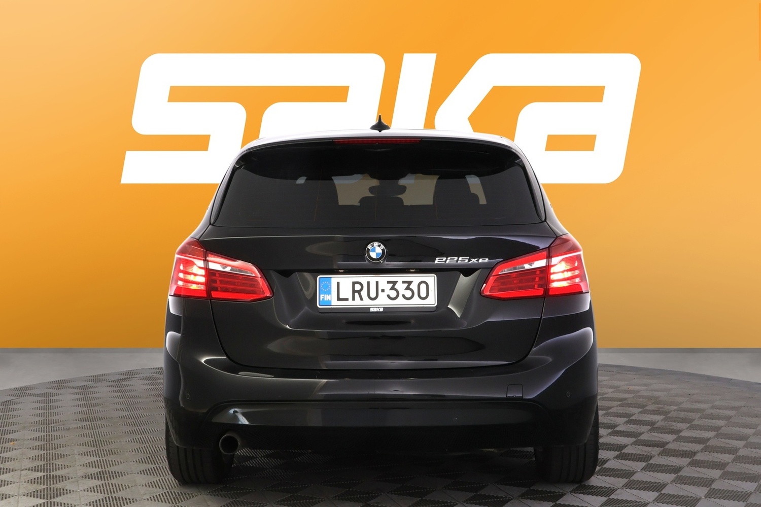 BMW 225 vaihtoauto