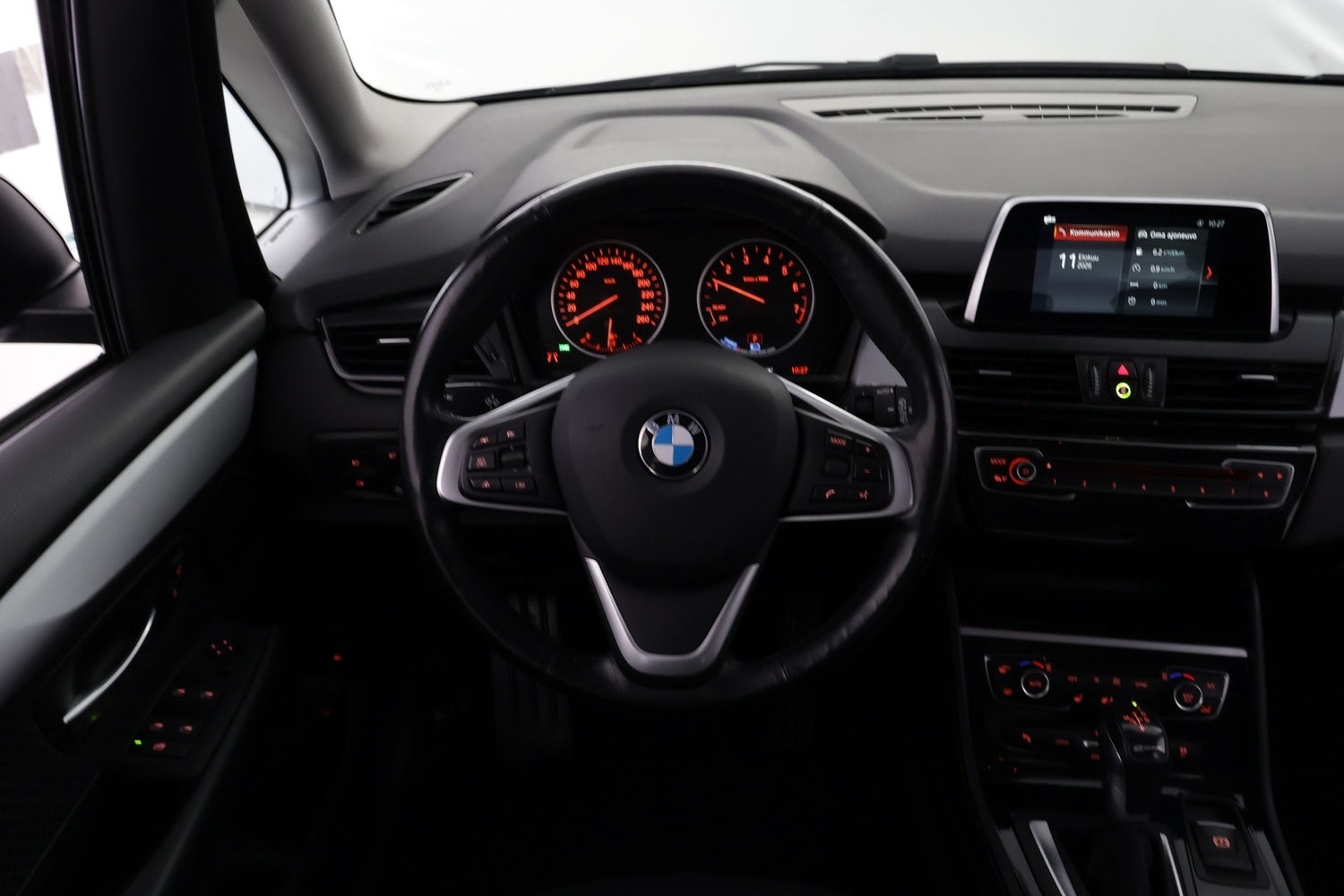 BMW 225 vaihtoauto