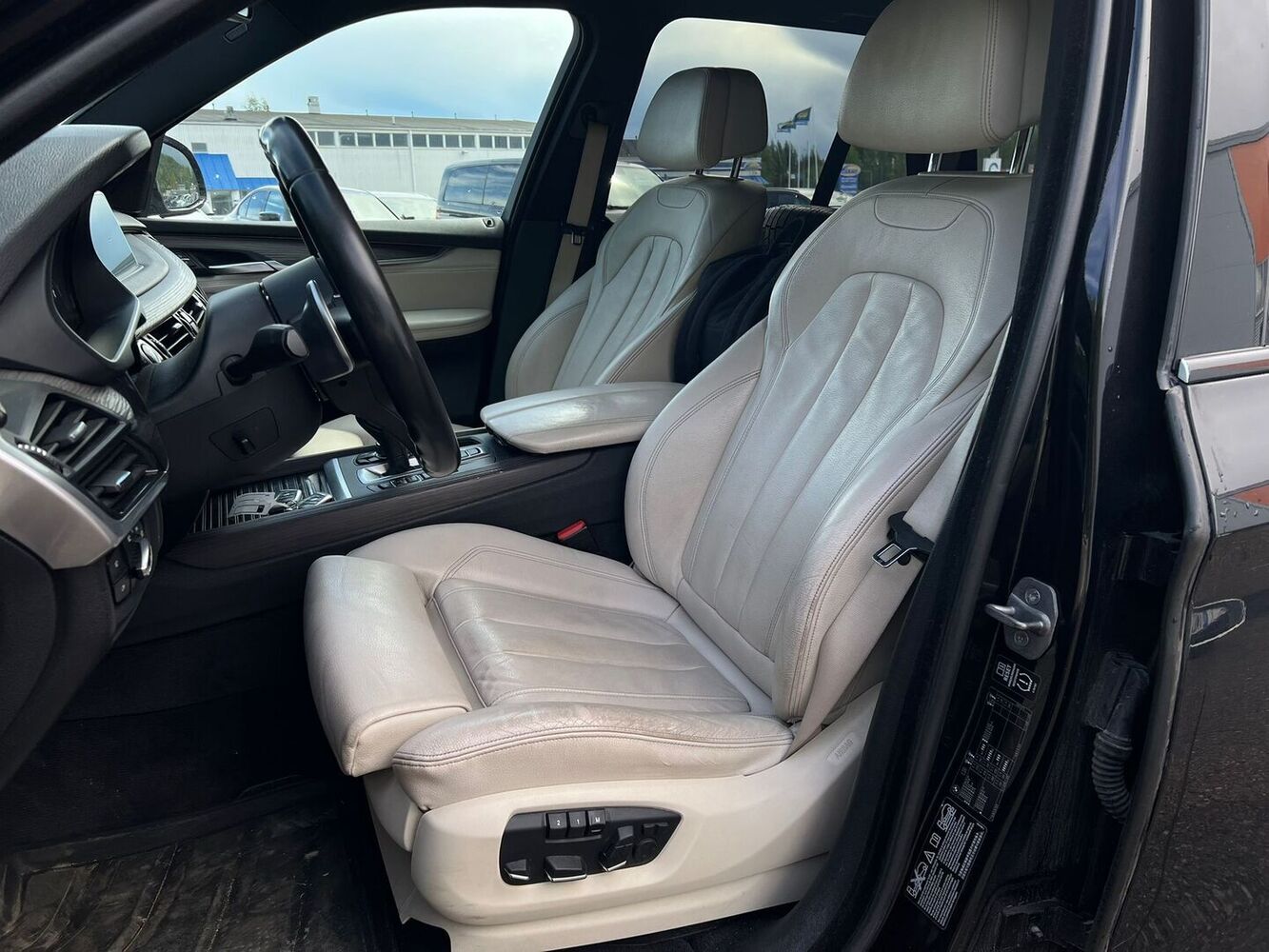 BMW X5 vaihtoauto