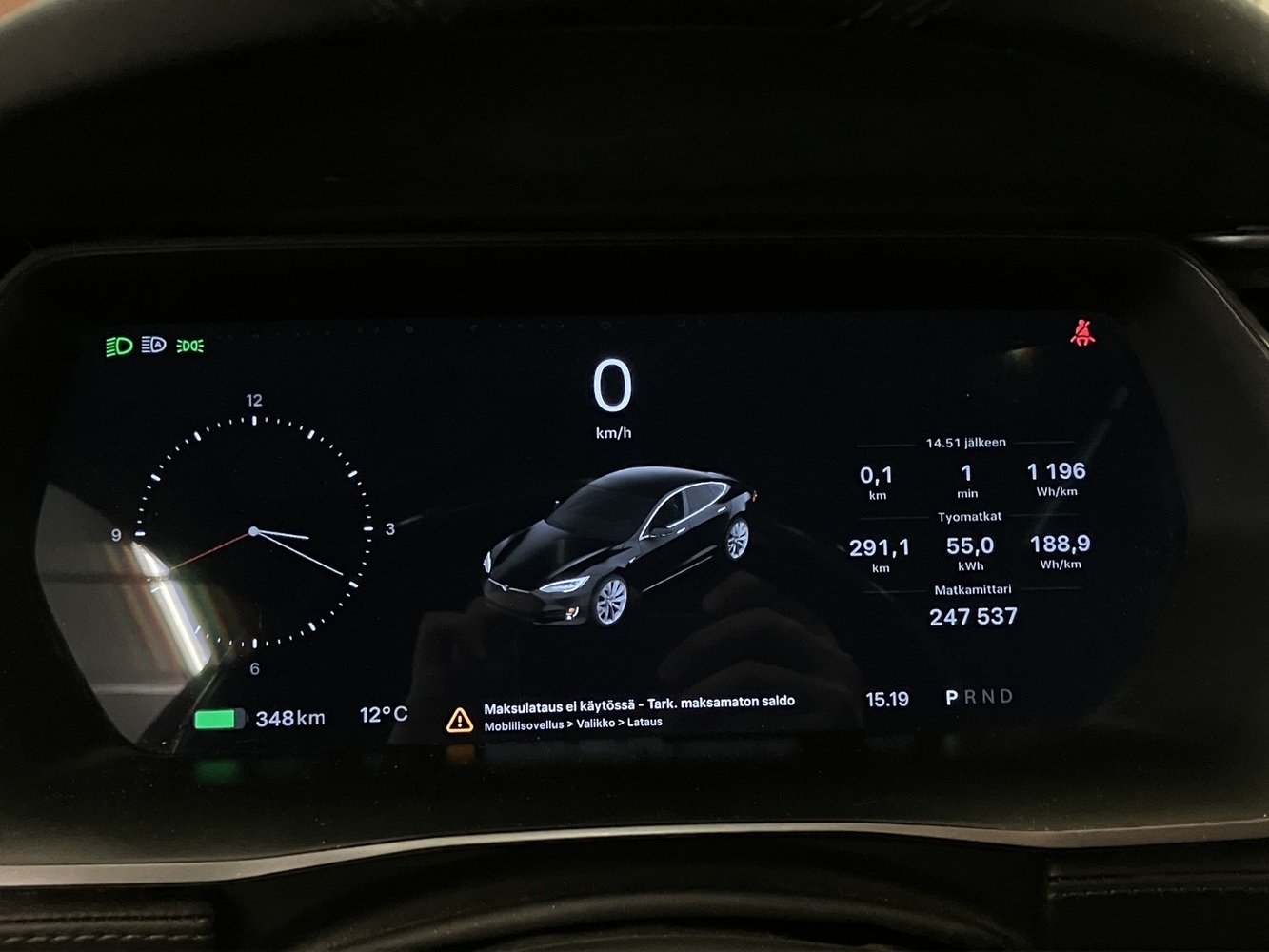 Tesla Model S vaihtoauto