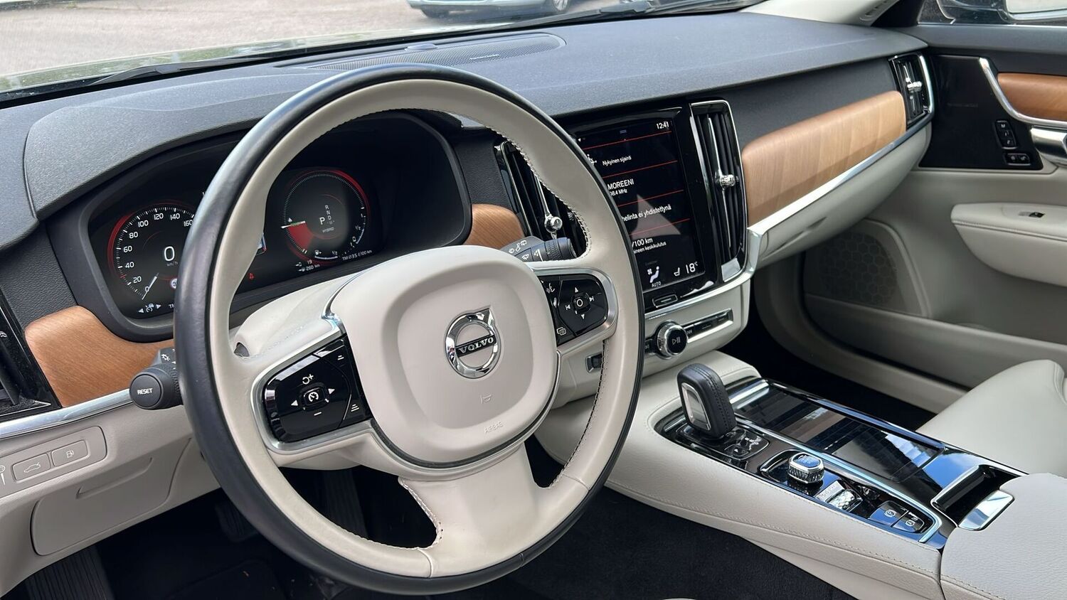 Volvo V90 vaihtoauto
