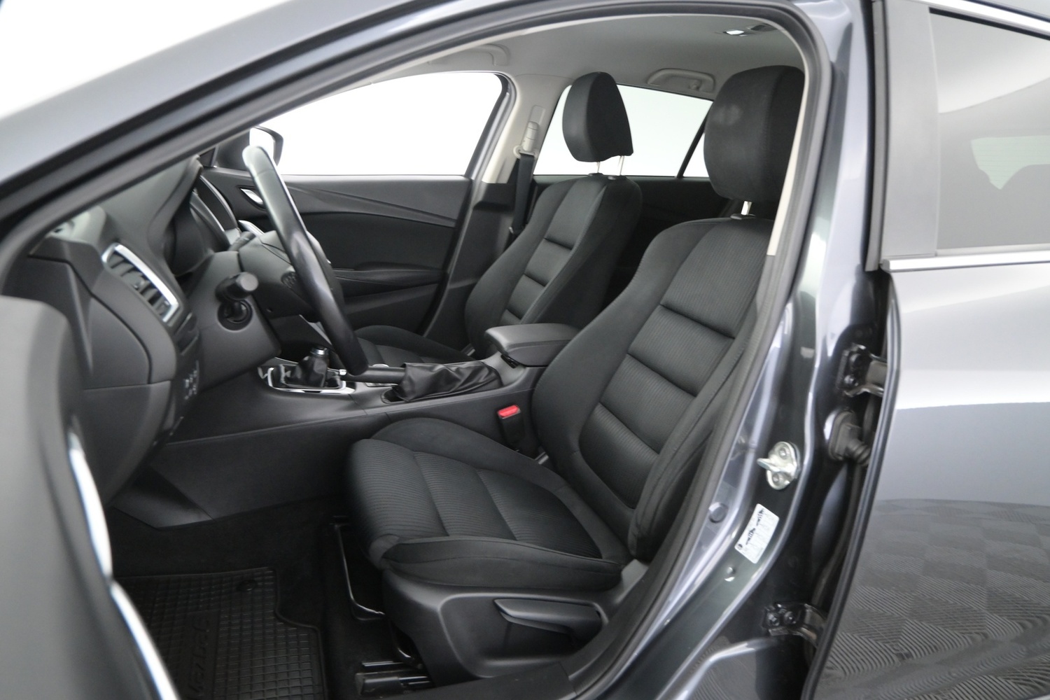 Mazda 6 vaihtoauto
