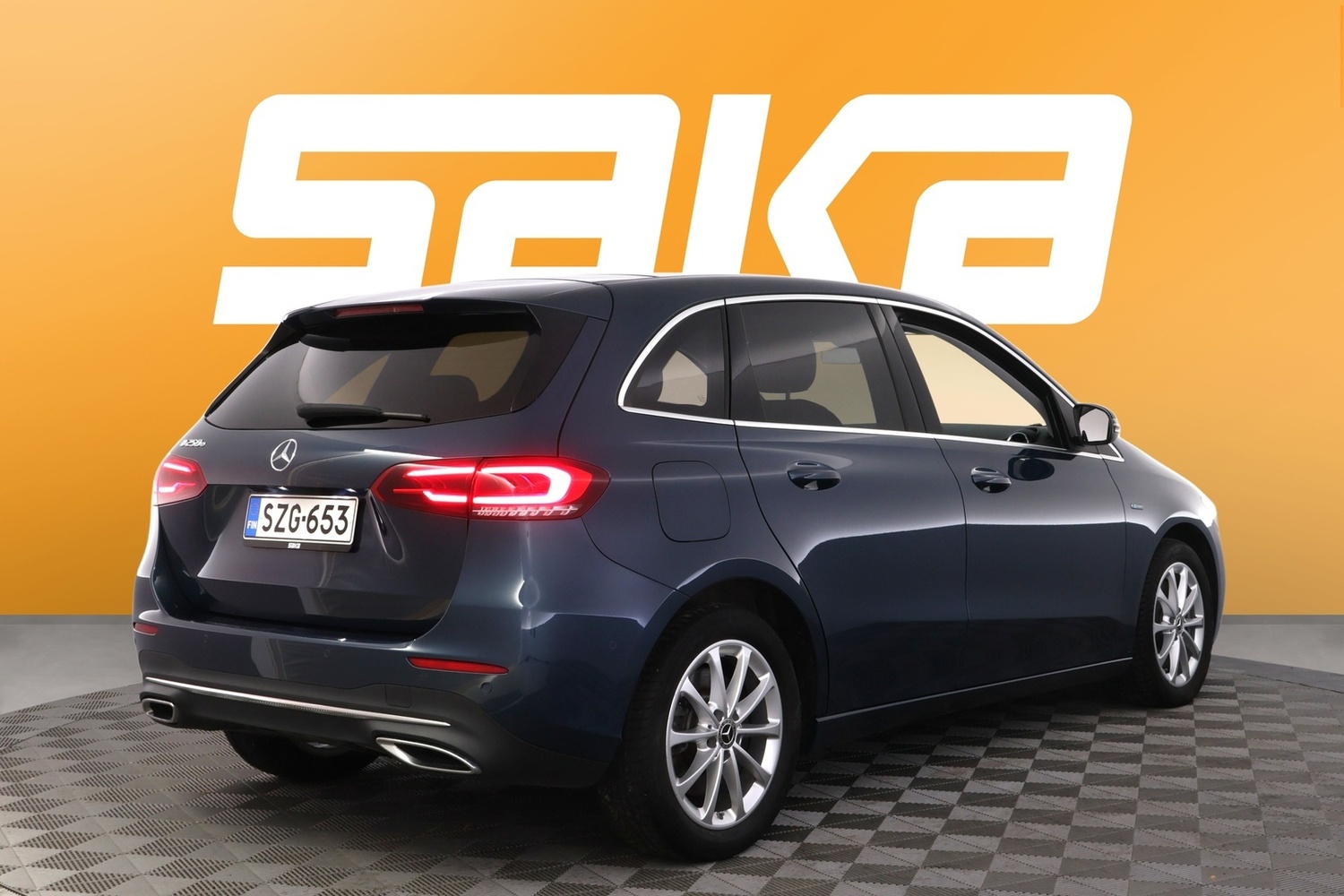 Mercedes-Benz B vaihtoauto