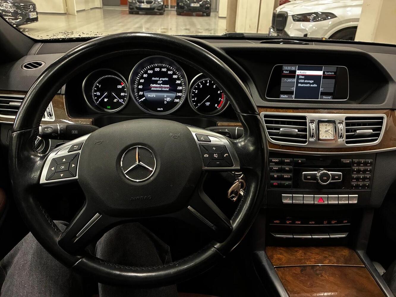 Mercedes-Benz E vaihtoauto