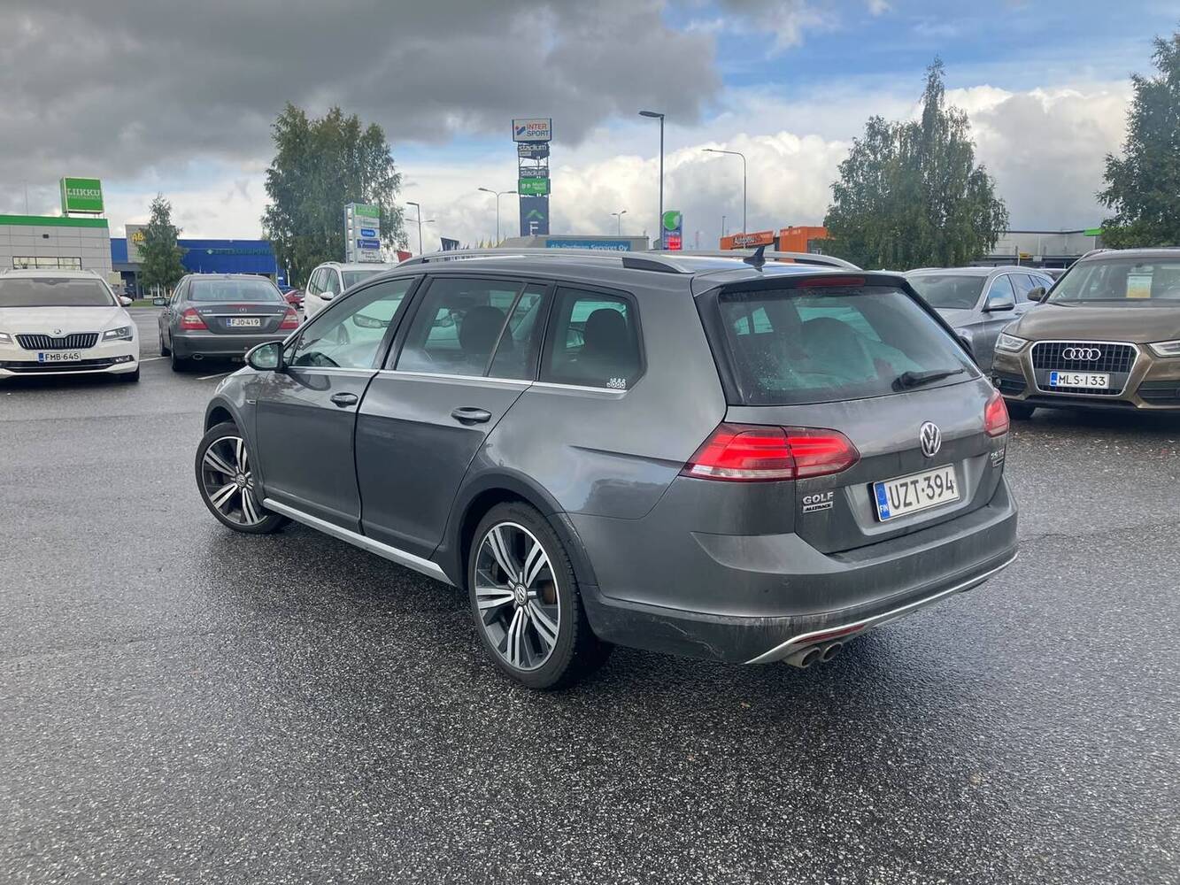 Volkswagen Golf vaihtoauto