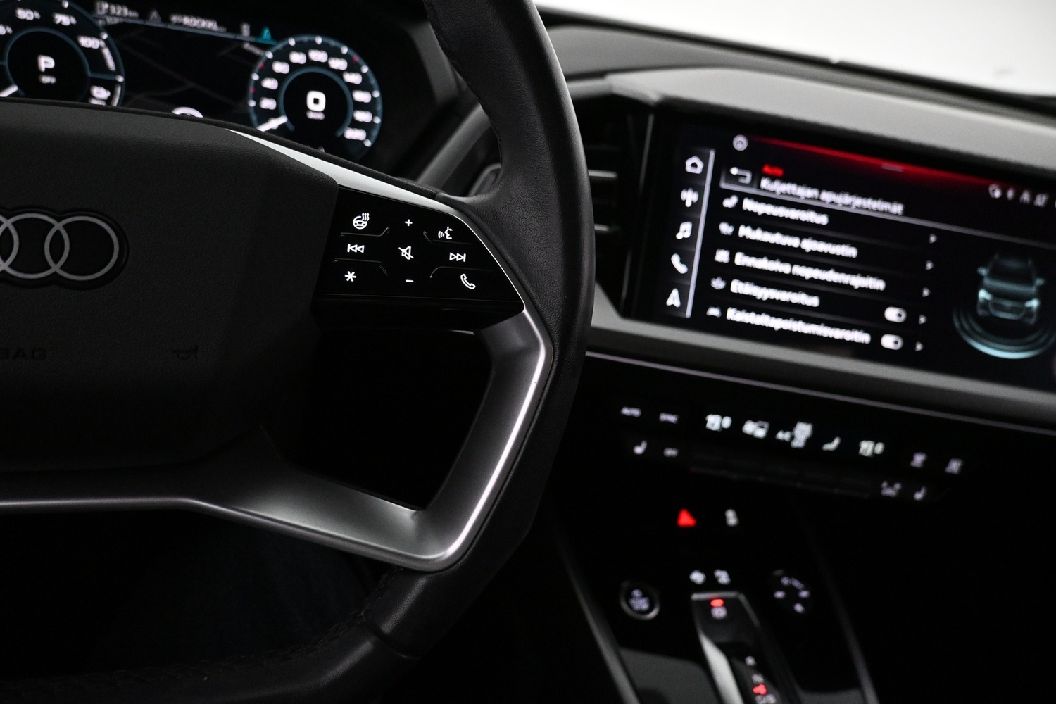 Audi Q4 e-tron vaihtoauto