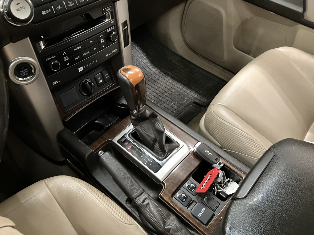 Toyota Land Cruiser vaihtoauto