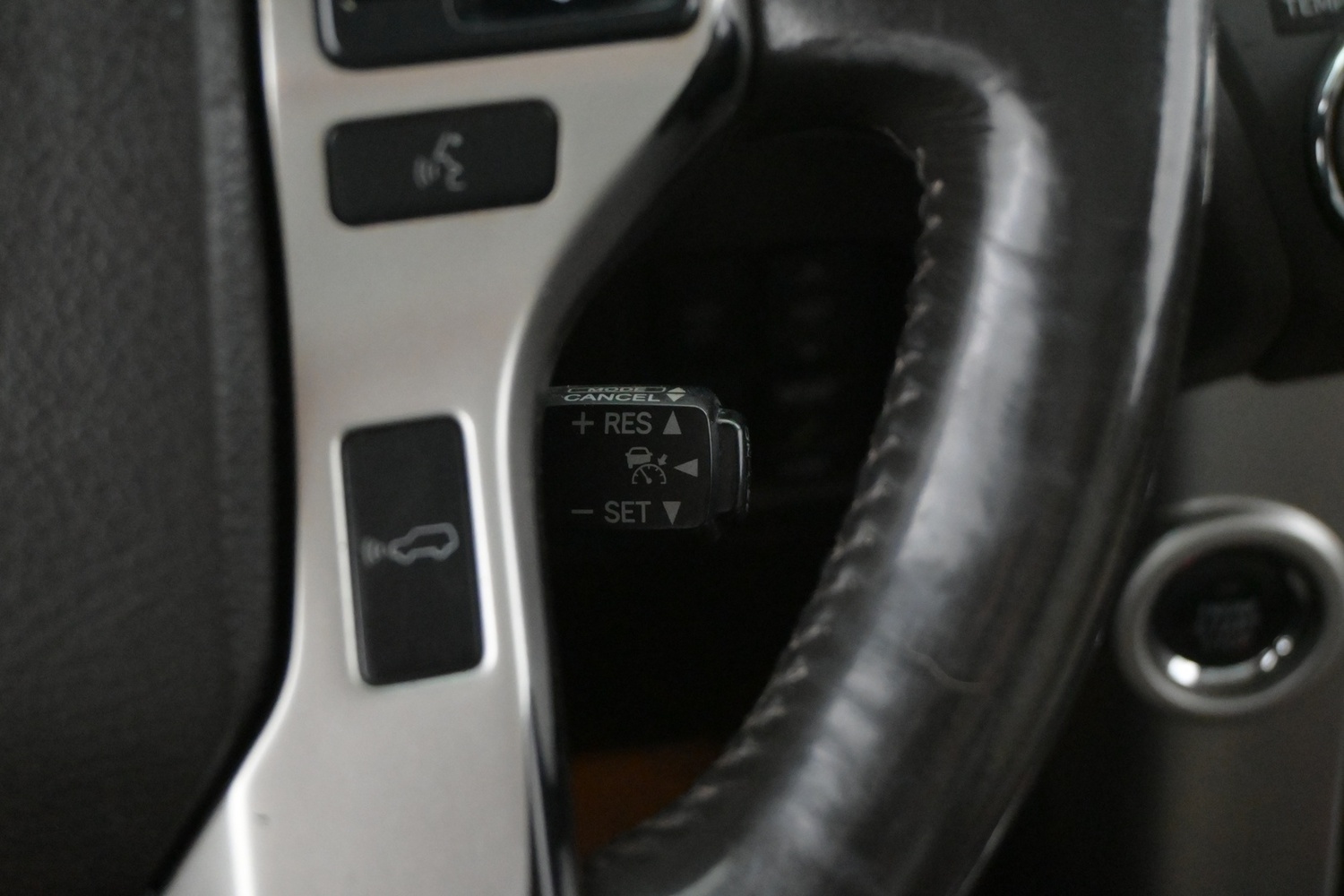 Toyota Land Cruiser vaihtoauto