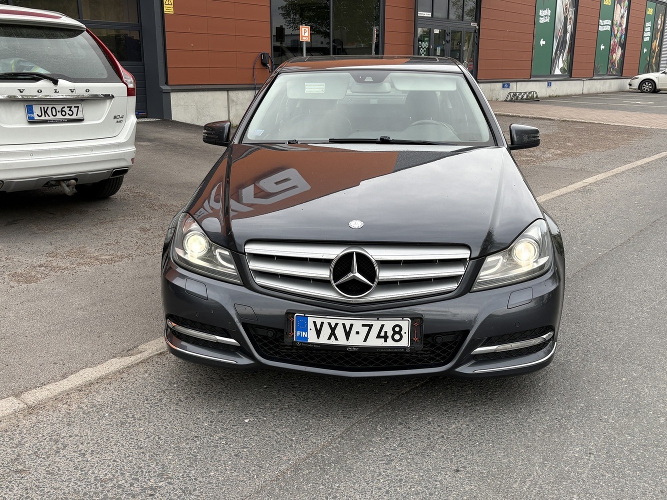 Mercedes-Benz C vaihtoauto