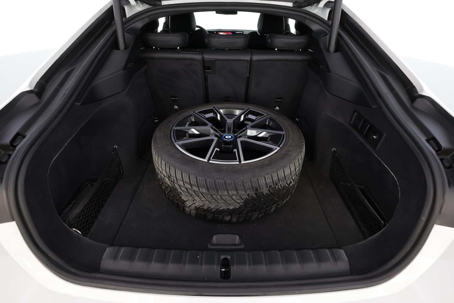 BMW i4 vaihtoauto