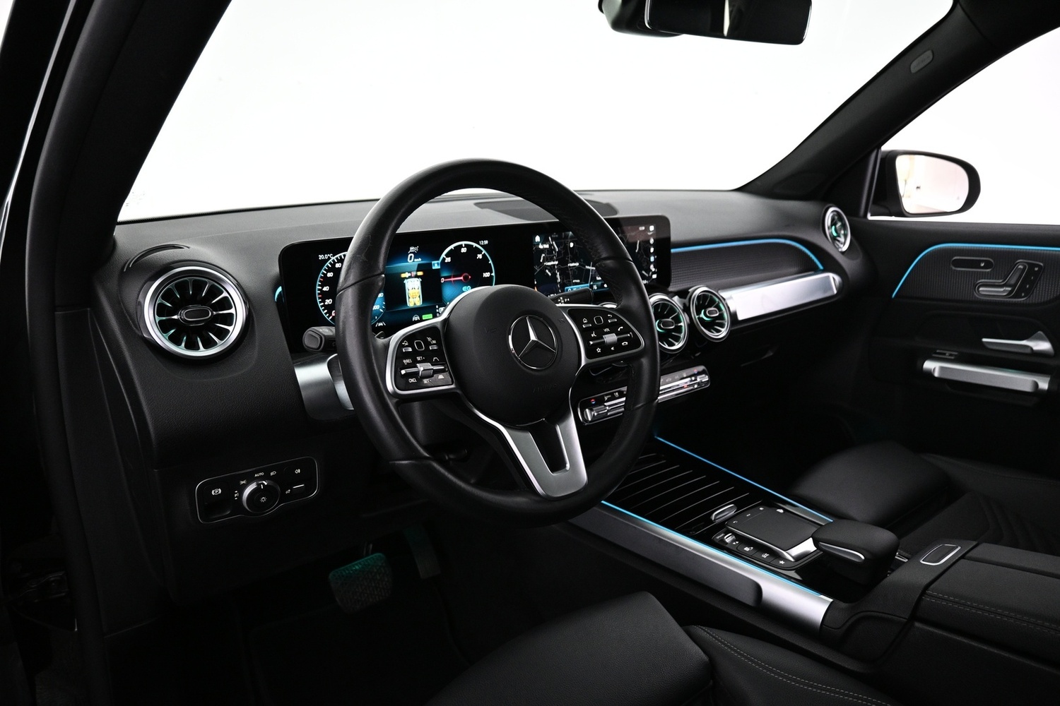 Mercedes-Benz EQB vaihtoauto