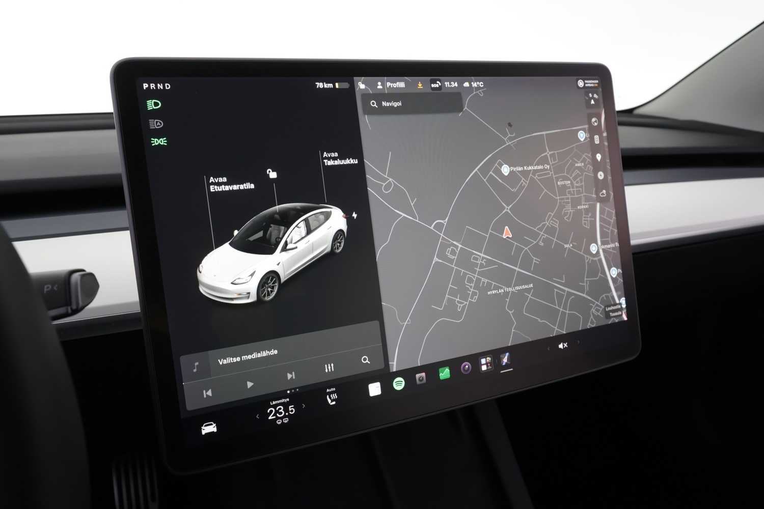 Tesla Model 3 vaihtoauto